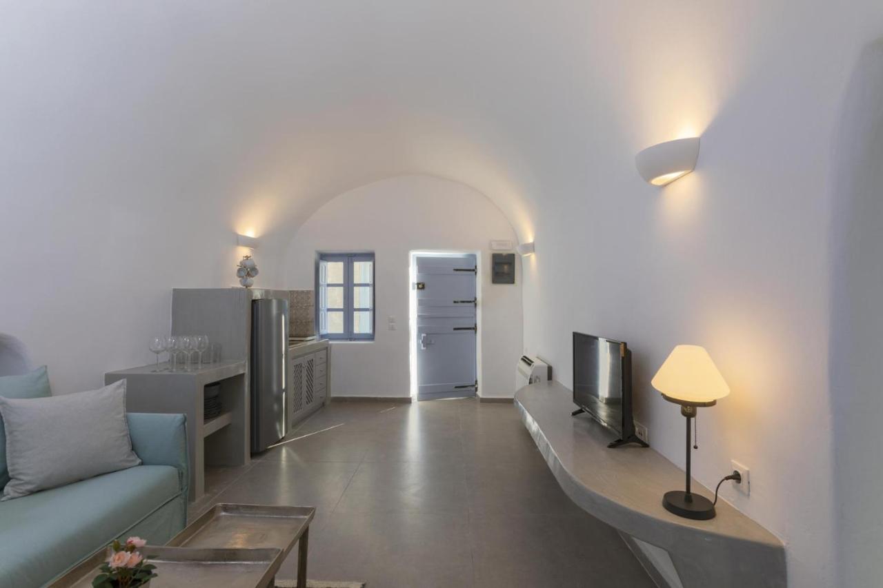 Ammoudi Sunset Cave Santorini Apartment Oia  Exterior photo